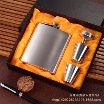 7oz Portable Stainless Steel Hip Flask Flagon Whiskey Wine