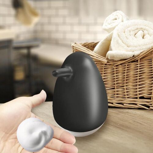 Cute Penguin Shape Automatic Liquid Soap Dispenser Soap Disp