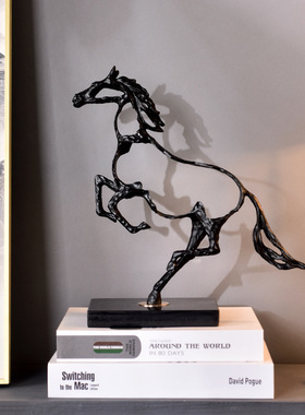 跨境骏马摆件高级感创意家居客厅金属动物装饰礼品礼物工艺品