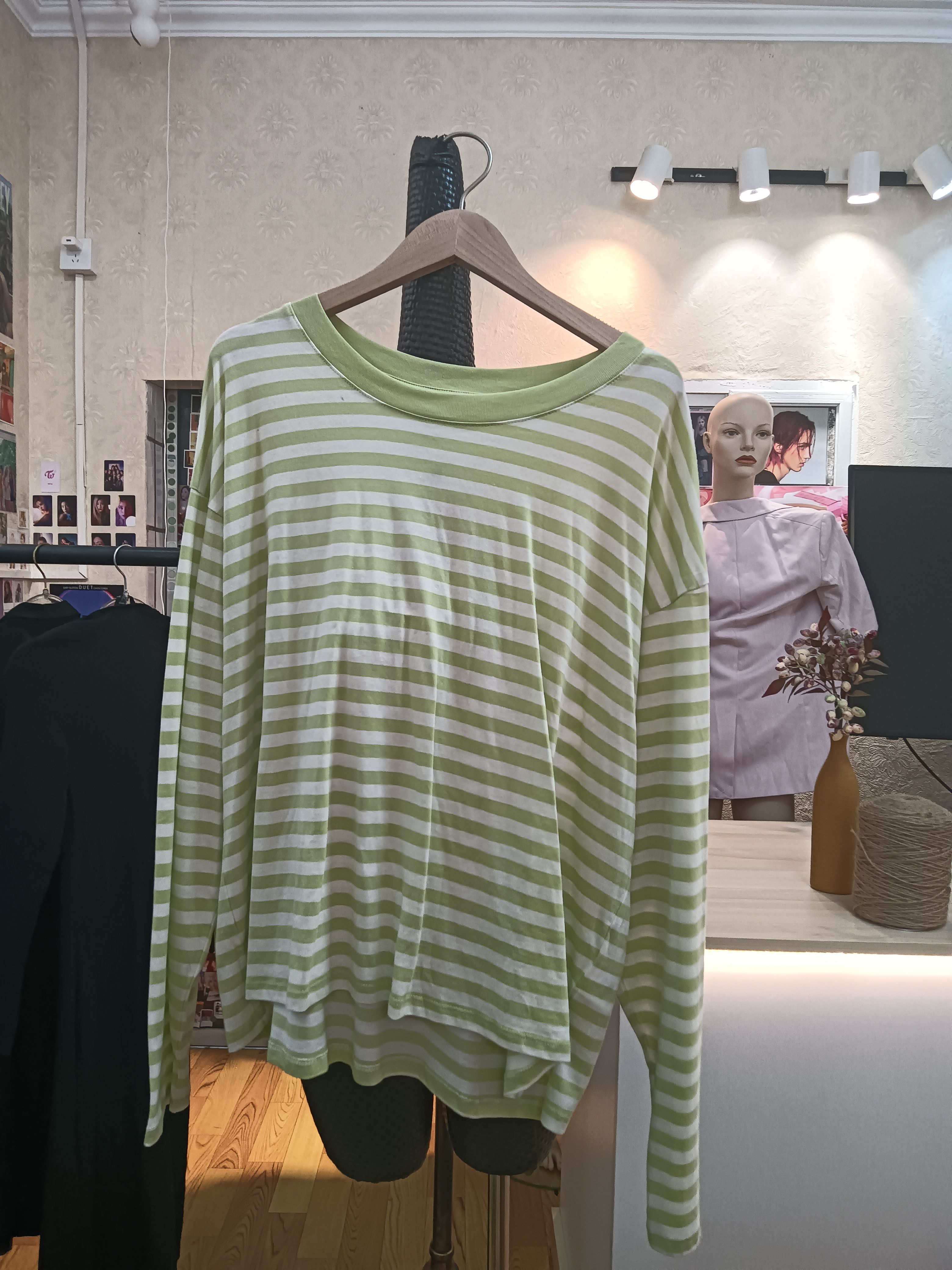 monki绿色条纹纯棉圆领长袖t恤商场撤柜品牌