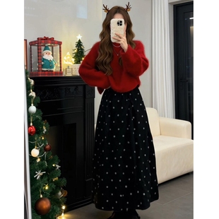 圣诞新年红色针织连衣裙子女秋冬2025新款 一整套长裙 独特漂亮冬装