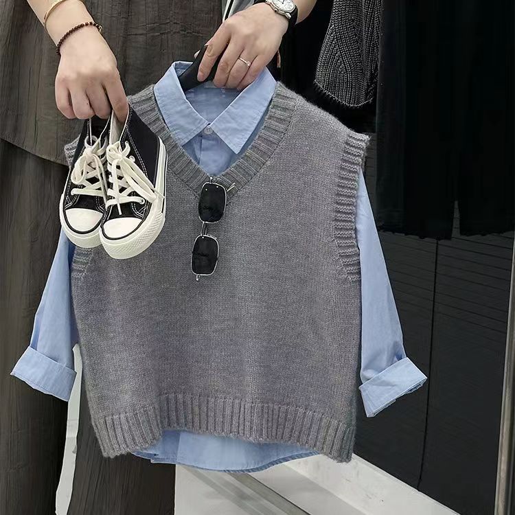 儿童装学院风2025新款春装针织灰色马甲男童韩版背心时尚毛衣