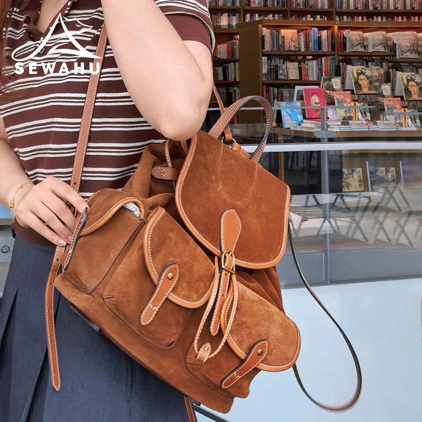 皮质双肩包女2025新款大容量通勤高级感小众背包休闲复古女士包包