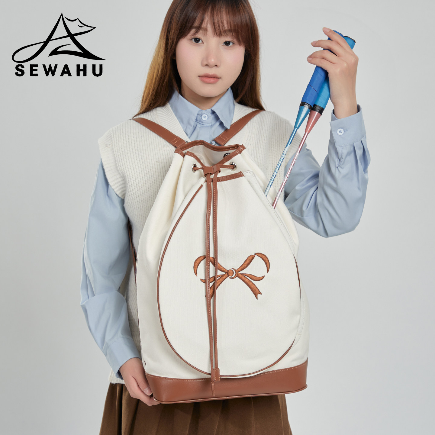羽毛球包双肩女款2026新款户外运动网球背包女轻便帆布斜挎球拍包