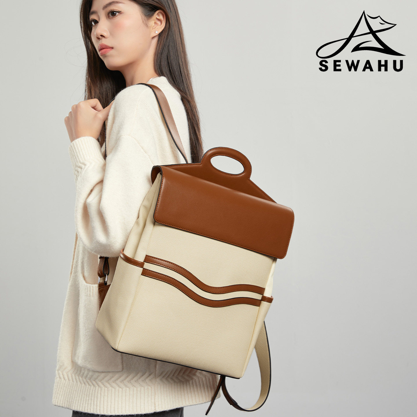 皮质双肩包女2025新款大容量通勤电脑背包高级感小众女士商务包包