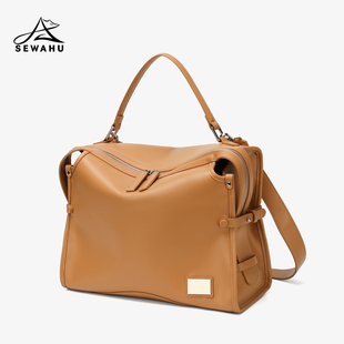 时尚通勤皮质女双肩包2025新款百搭大容量防水上班斜挎大背包旅行