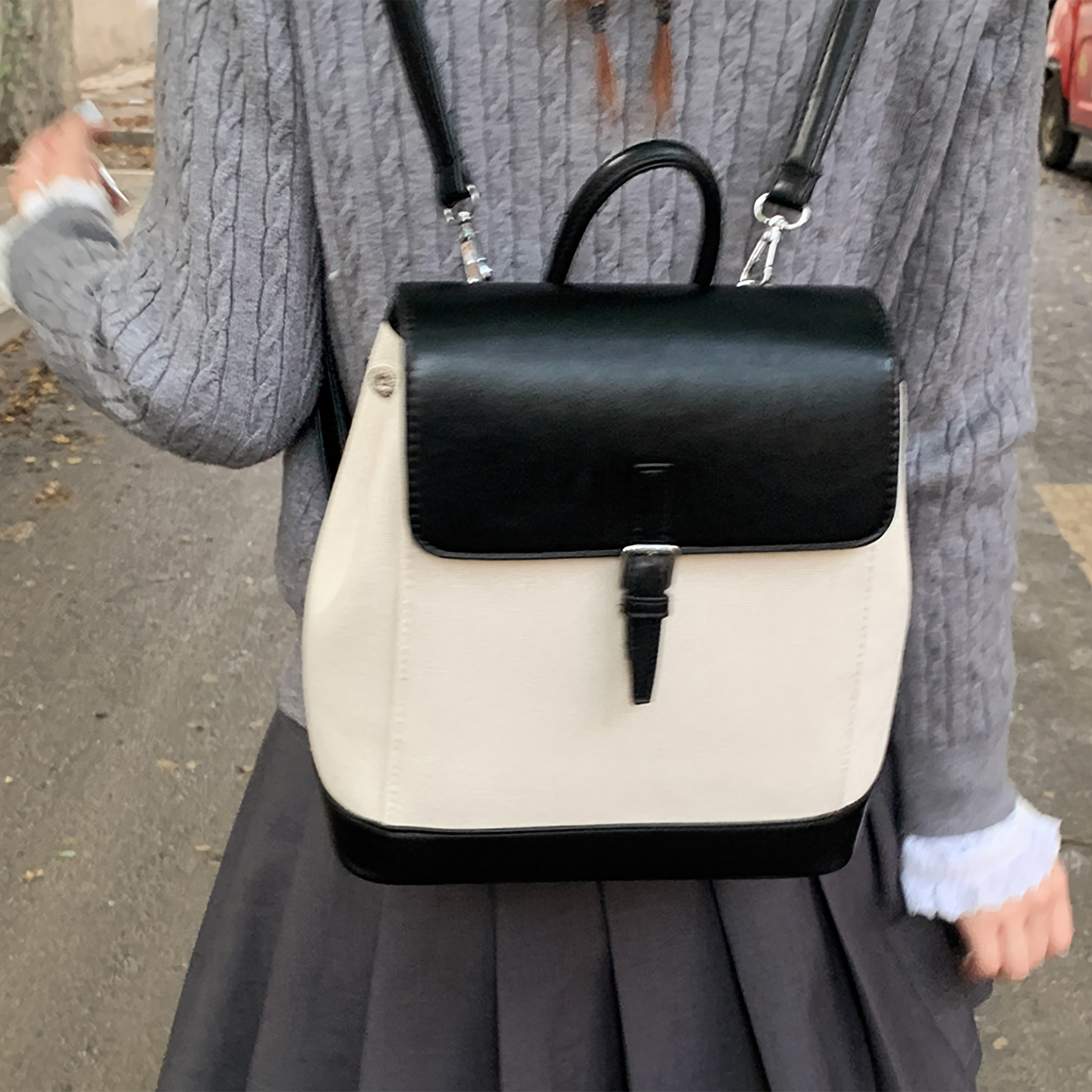 休闲时尚2025新款双肩包学院风通勤高级感大容量背包帆布韩版书包