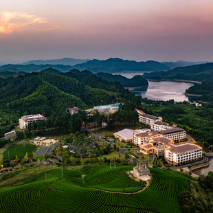 出游爆款 景区大门票 ·元 浮云谷嬉雪 垂钓 旦不加价｜客房 冬季