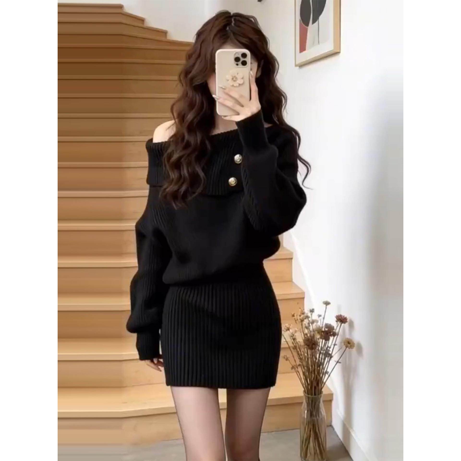 法式黑色一字肩毛衣针织连衣裙女秋冬2026新款小个子修身包臀短裙,女装/女士精品,连衣裙,淘宝优惠券,粉丝福利购,淘宝优惠卷