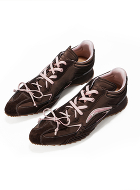 27QUAI GROSMOTT职场恶女琥珀棕低帮尖头蝴蝶结拳击鞋女可露丽风