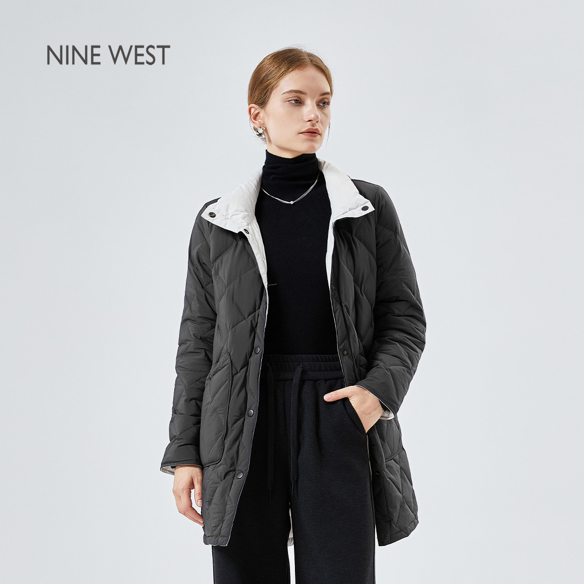 Nine West/玖熙黑色鹅绒羽绒服女2025冬季新款叠穿保暖双面穿外套