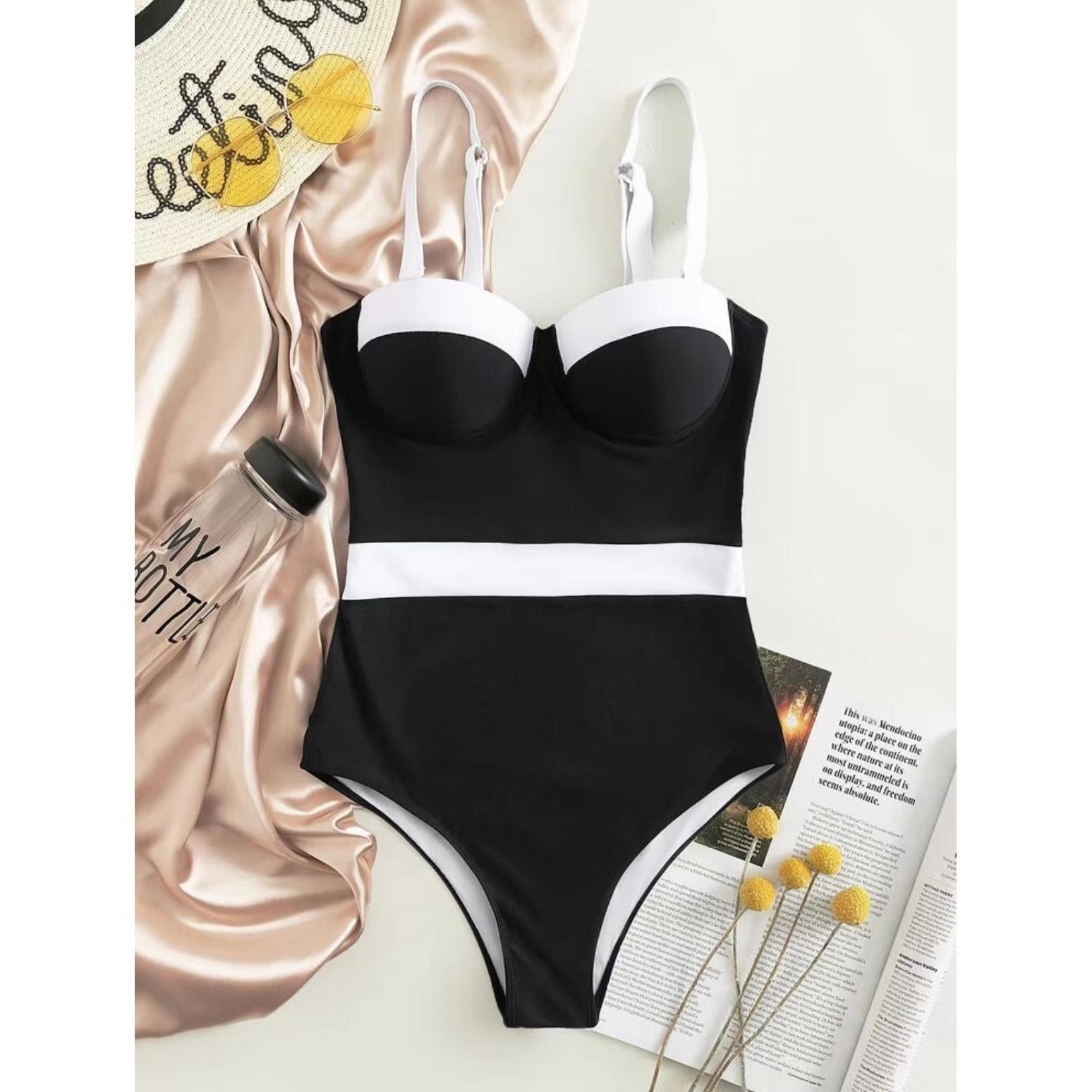 Swimsuit one-piece black hard-pack womens beach swimsuit