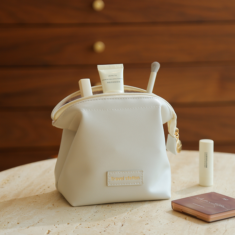 化妆包女分区隔离收纳包化妆袋