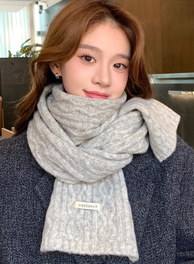 灰色围巾女款2025新款冬今年流行爆款针织保暖围脖毛线氛围感披肩