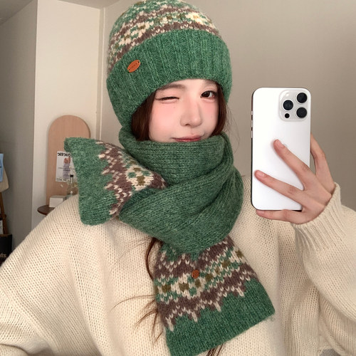 复古风帽子围巾两件套女