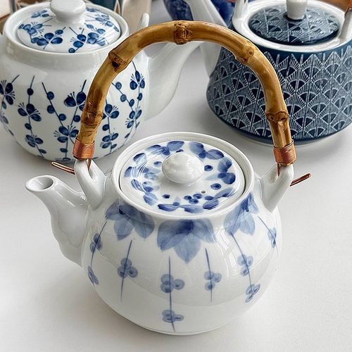 安木良品 外贸出口 日式和风复古青花釉下彩陶瓷泡茶手提带盖茶壶