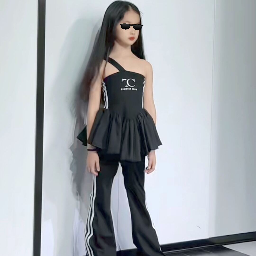 女童模特走秀服装黑色t台走秀