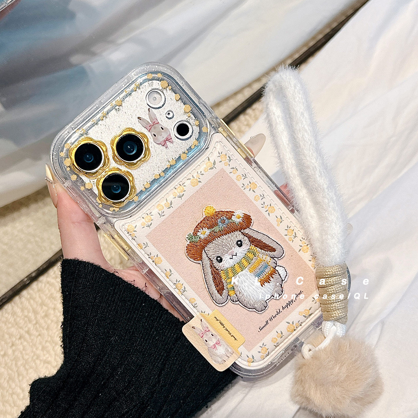 壳侣 ins少女心碎花兔子适用苹果17手机壳iPhone17promax新款16防摔保护套15硅胶14全包13小众高级感腕带女软