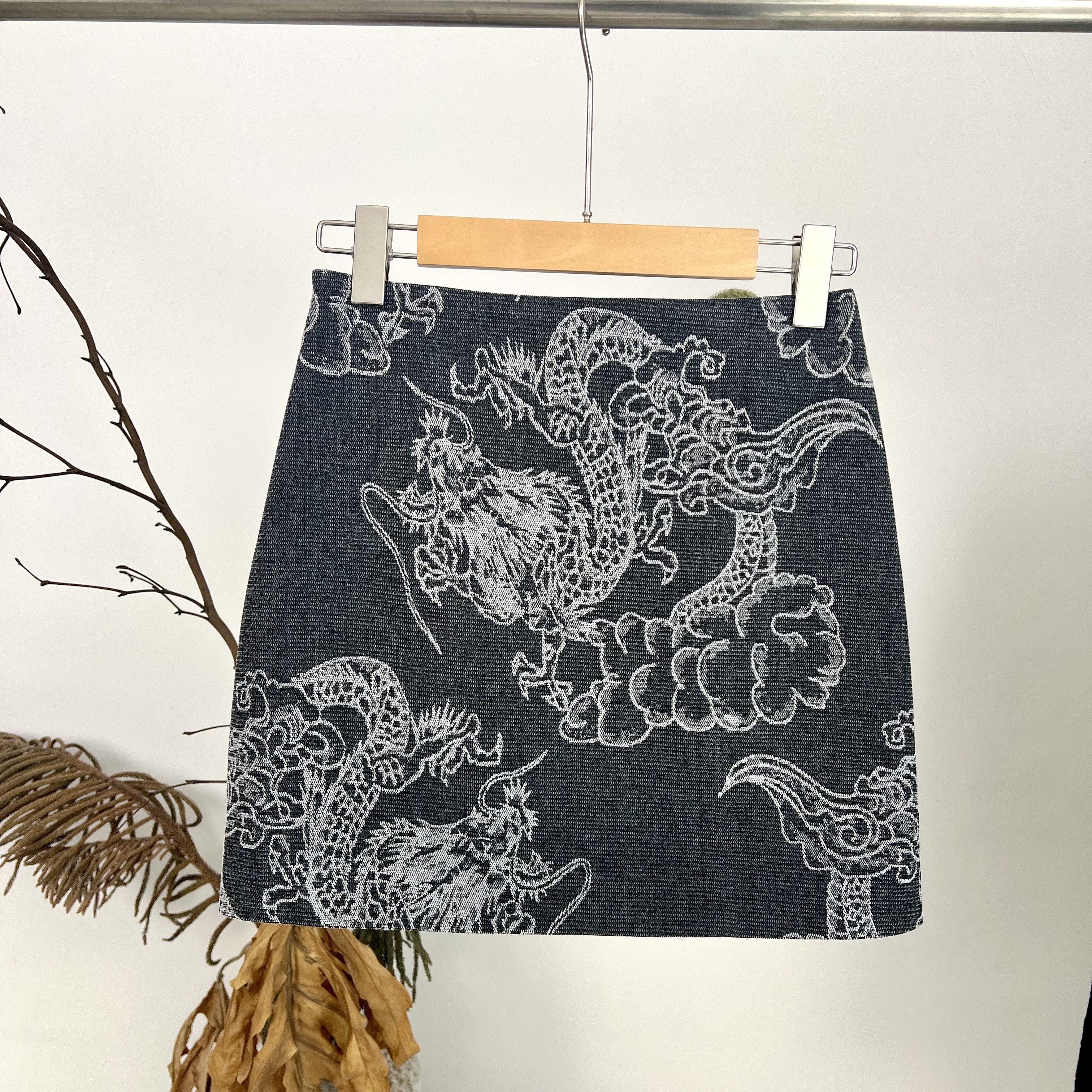 春夏新款提花半裙生肖图案包臀短裙龙图腾提花半身裙高级感短裙