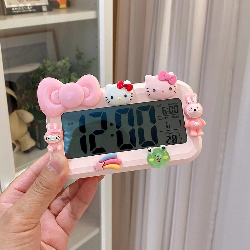 可爱KT猫卡通电子学生用智能儿童女孩桌面时钟起闹铃时钟小型闹钟