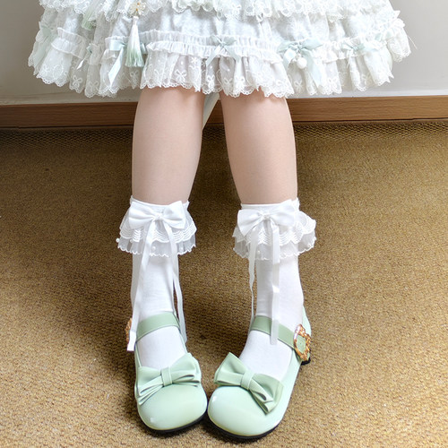 lolita珍珠花边中筒袜doll感白色