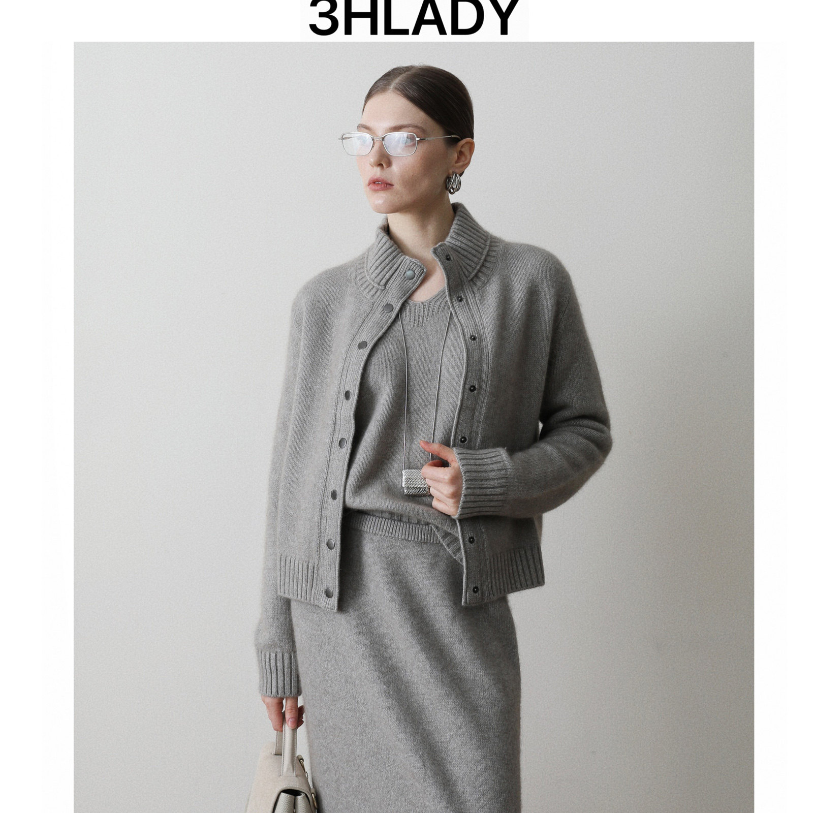 3HLADY |汲简静奢风 V领羊毛绒毛衣 | 立领开衫外套 | 半身裙