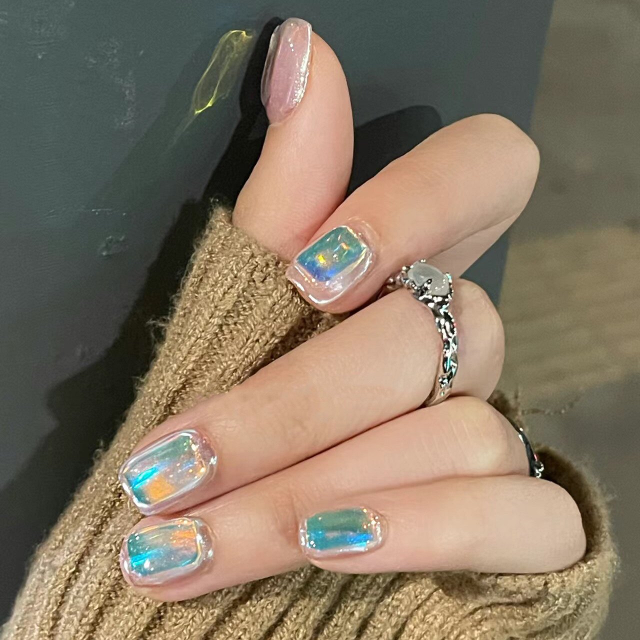 jennie同款手工穿戴甲新款夏日极光冰块炫彩可爱网红短款美甲贴片