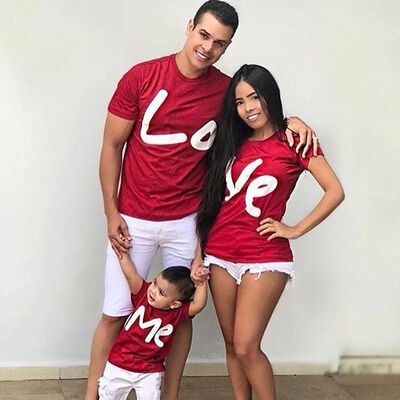 family matching clothes mother father daughter son kids baby