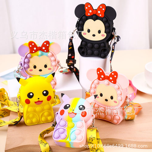 Mickey Minnie Mouse Anime Figure Popping Its Messenger bag P