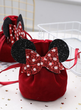 Cute Velvet Gift Bags For Wedding Party Favors Chocolate Can