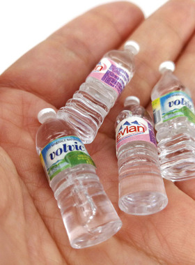 Hot Sale 1:12 Mini Simulation Mineral Water Bottle Resin Mod