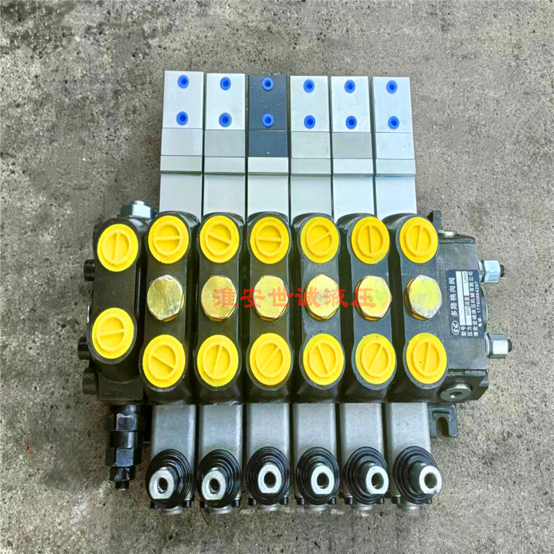 12-16方中集垃圾压缩车液压阀