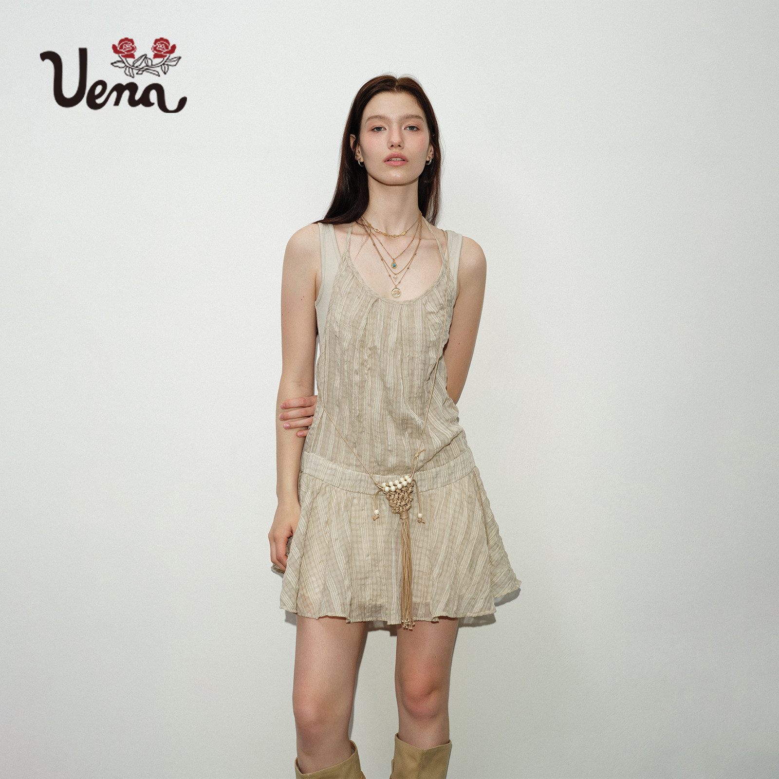 【雨林巡游】Uena杏色肌理感荷叶边下摆假两件系带挂脖吊带连衣裙