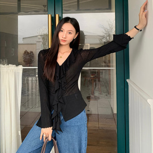 温柔风浪漫气质不规则荷叶边百搭V领上衣小衫 法式 新款 爱西里秋季