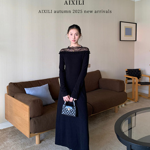 爱西里秋冬新款 温柔氛围感蕾丝拼接木耳边百搭一字领连衣裙女 法式