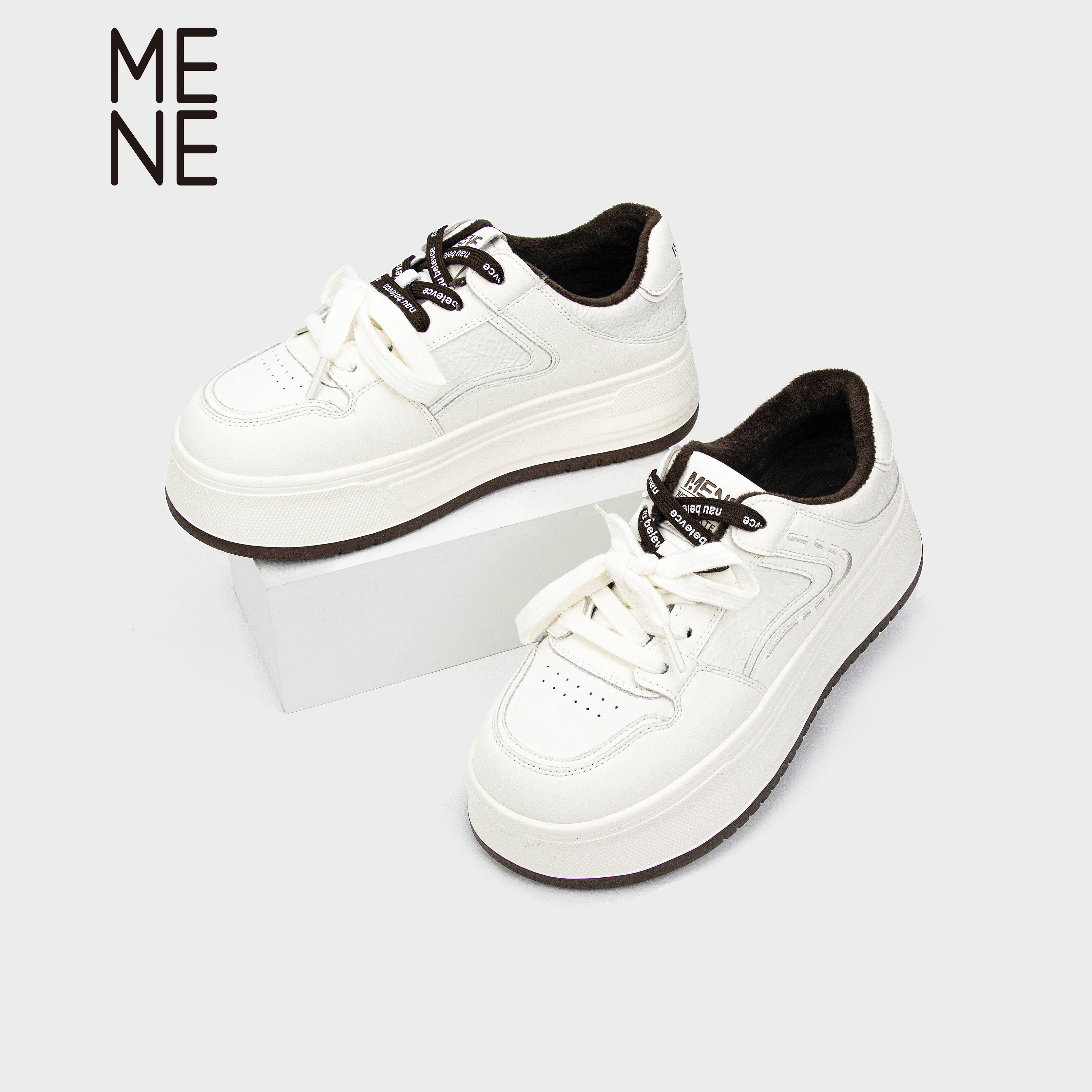 MENE薄绒保暖真皮厚底休闲板鞋