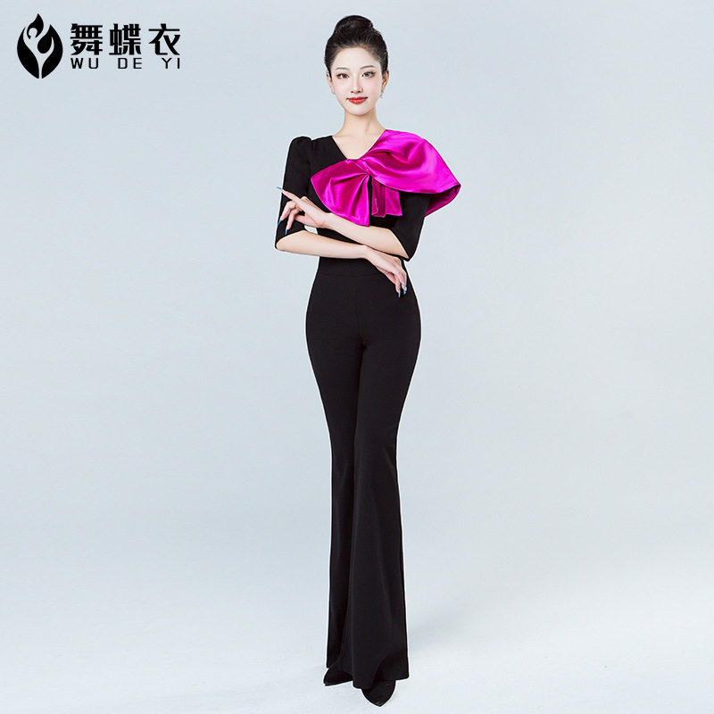 女高端形体礼仪微喇叭裤套装