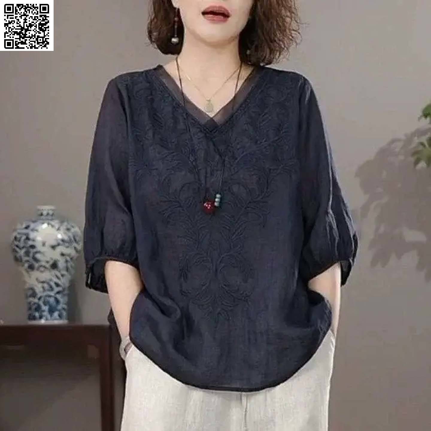 铂瑾精选女装2026大码时尚妈妈装上衣洋气复古百搭刺绣V领中袖T恤