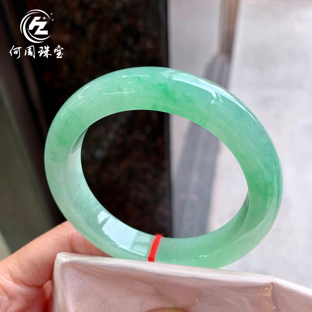 何周珠宝 缅甸天然A货玉石翡翠 老坑冰种满绿正装手镯56-57圈口