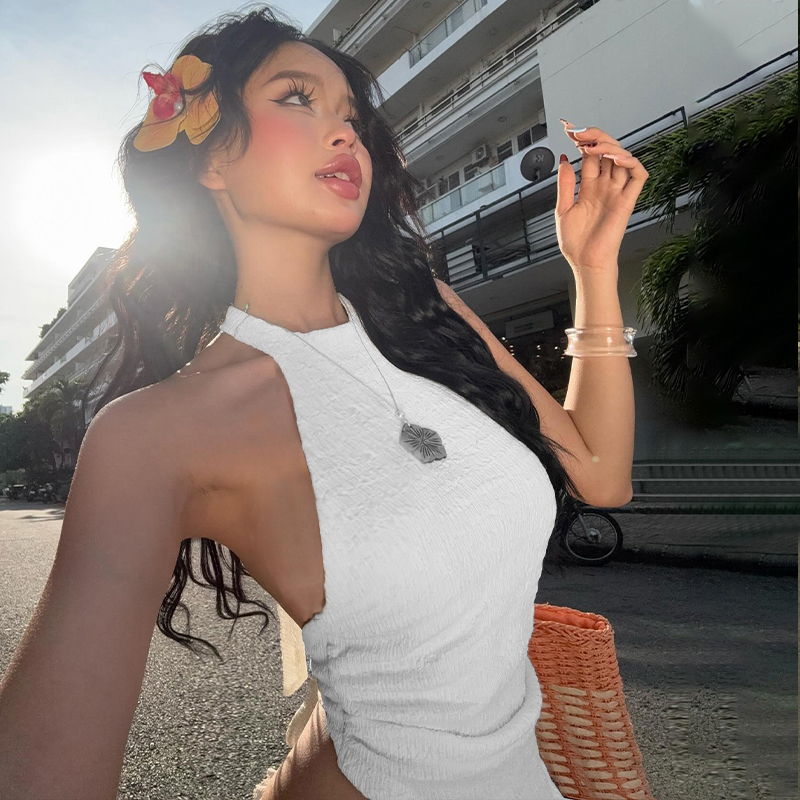 Spicy Girl Style Sexy Off-Shoulder Halter Neck Asymmetrical Camisole for Women with a Unique Design, Backless Tie-Up Short Outerwear Top