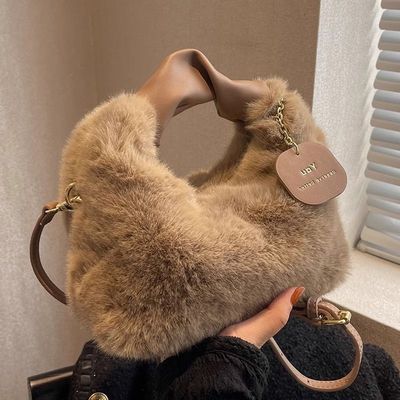 毛茸茸小包包女2025年流