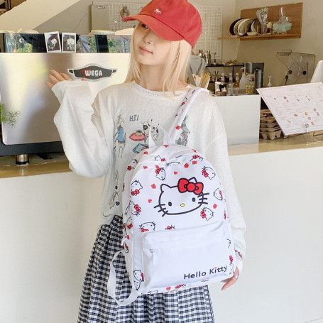 哈喽kitty双肩包大容量书包书包初中女生背包2025新款电脑包通勤