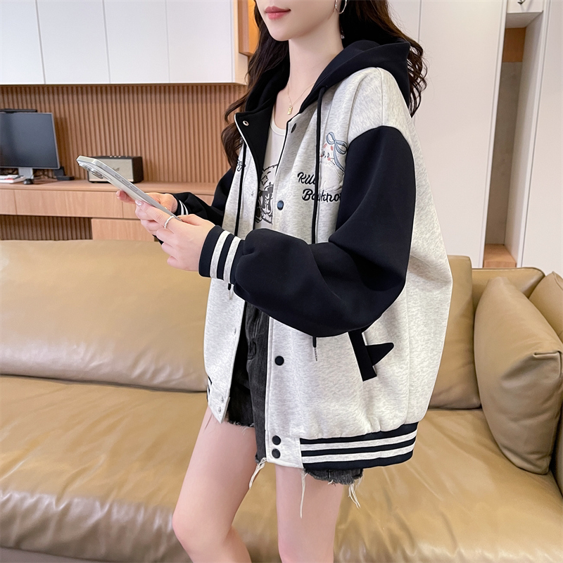 美式刺绣棒球服外套女春秋季少女卫衣2026新款初高中学生大童夹克