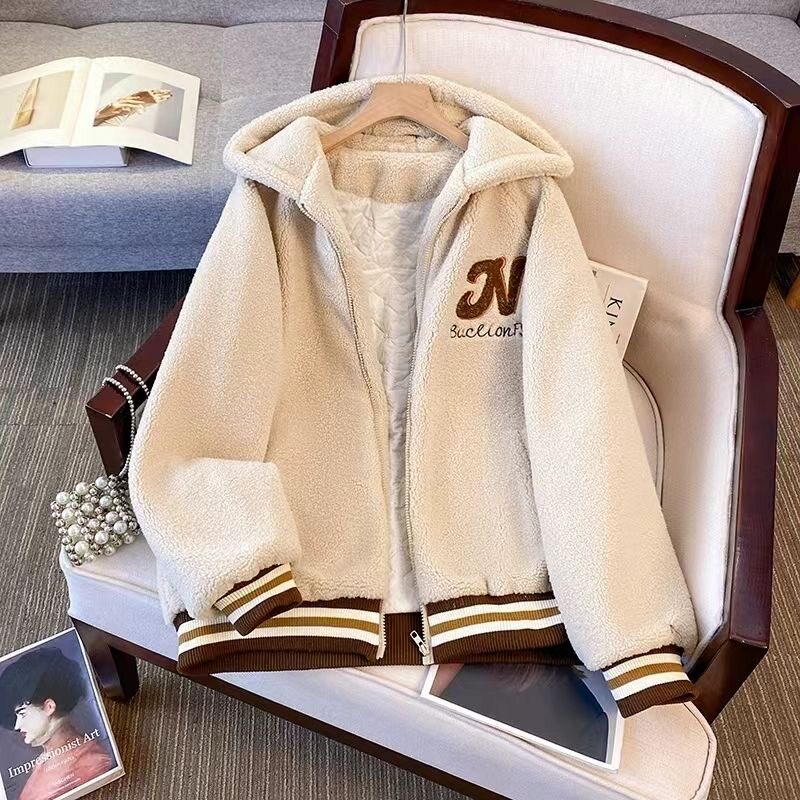 少女百搭冬季羊羔绒加棉加厚外套棉服女学生甜美减龄字母刺绣棉衣