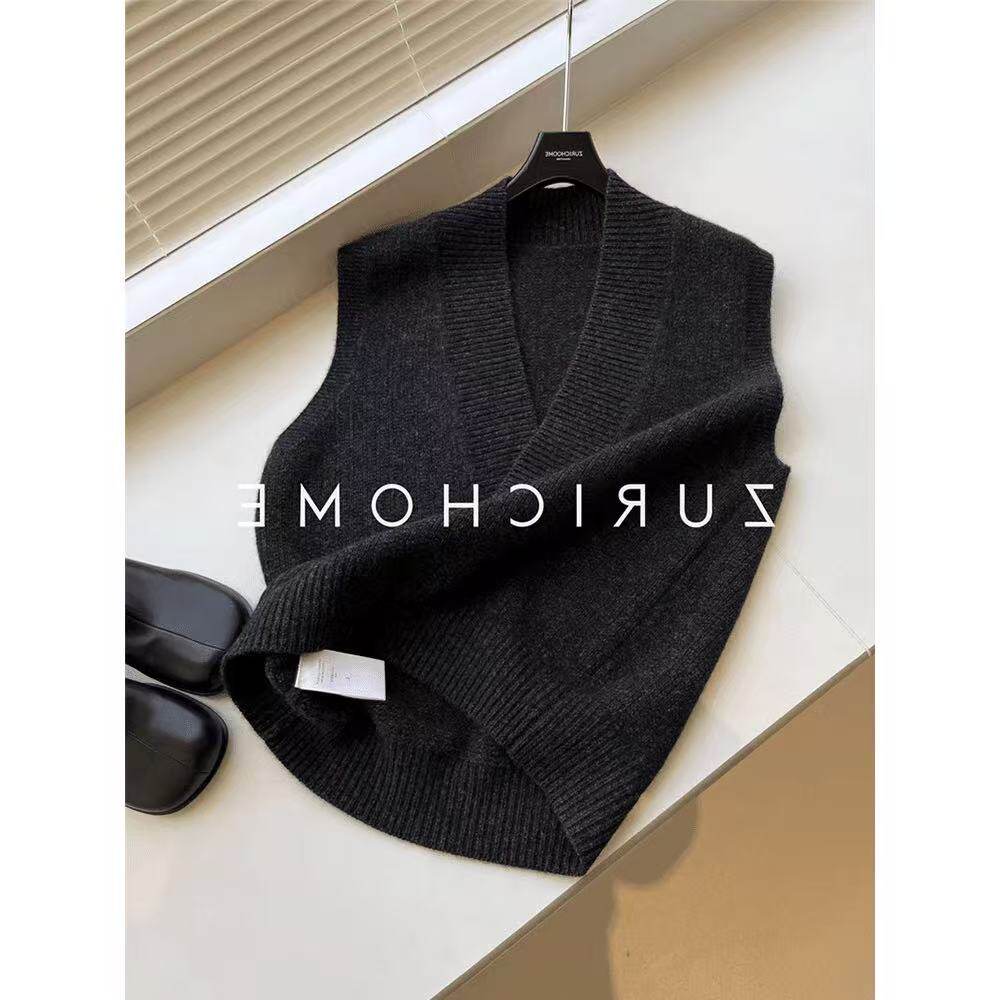 V领外穿针织背心毛衣坎肩通勤马夹女2026新款高级感叠穿宽松马甲