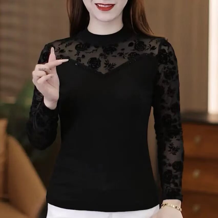 黑色蕾丝网纱拼接长袖打底衫女2026秋冬新款时尚百搭修身洋气上衣
