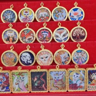 新款金牌唐卡九尾狐东北挂件圆形吊坠项链非手绘带绳子网红同款潮