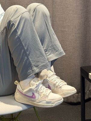 NIKE 夏透气网面减震跑步休闲青少年鞋 女鞋OTHERS HQ0506-105