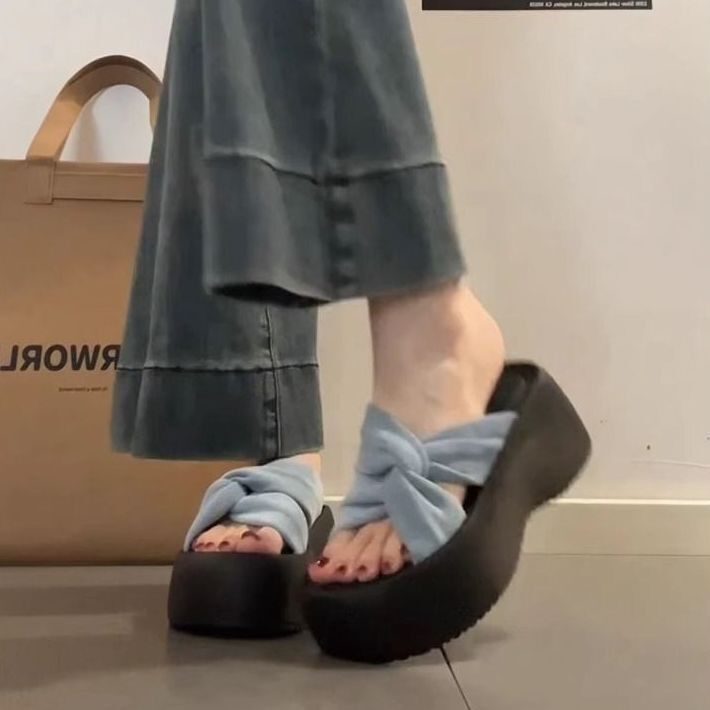 拖鞋女2025新款外穿夏高级感法式时尚百搭配裙子轻便厚底凉鞋