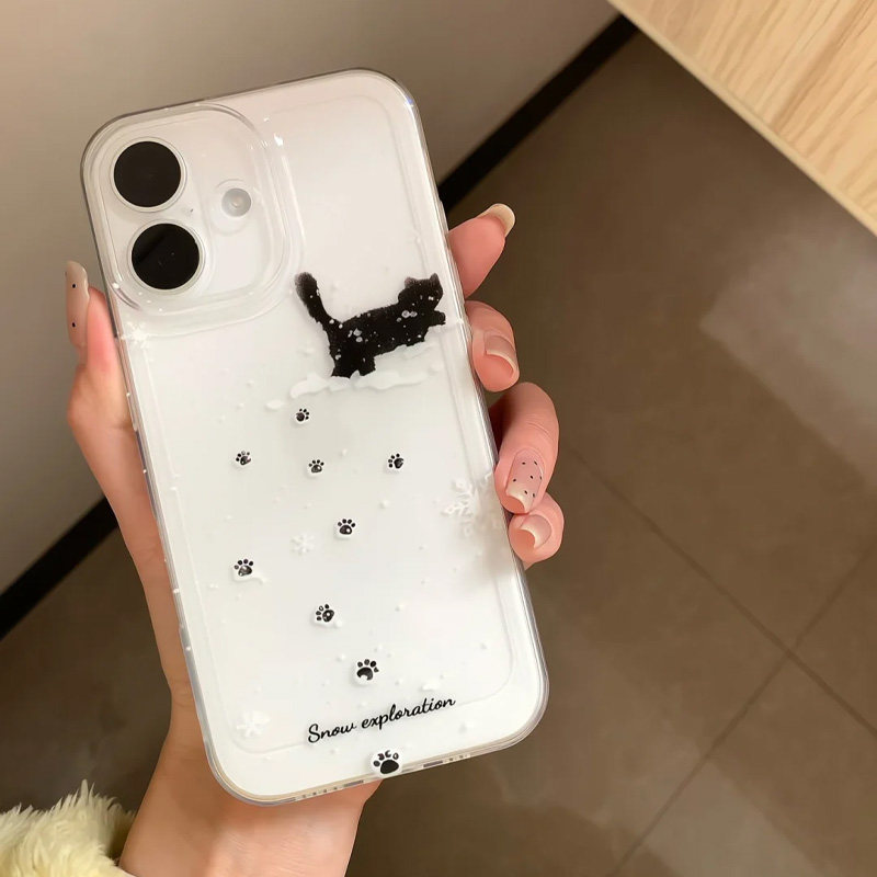 雪地小黑猫适用iphone17promax手机壳苹果16/15/14新款13/12华为mate70创意vivos30小米17oppo红米K80荣耀400